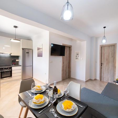 Ruellia Luxury Apartments Kalligoni Екстер'єр фото