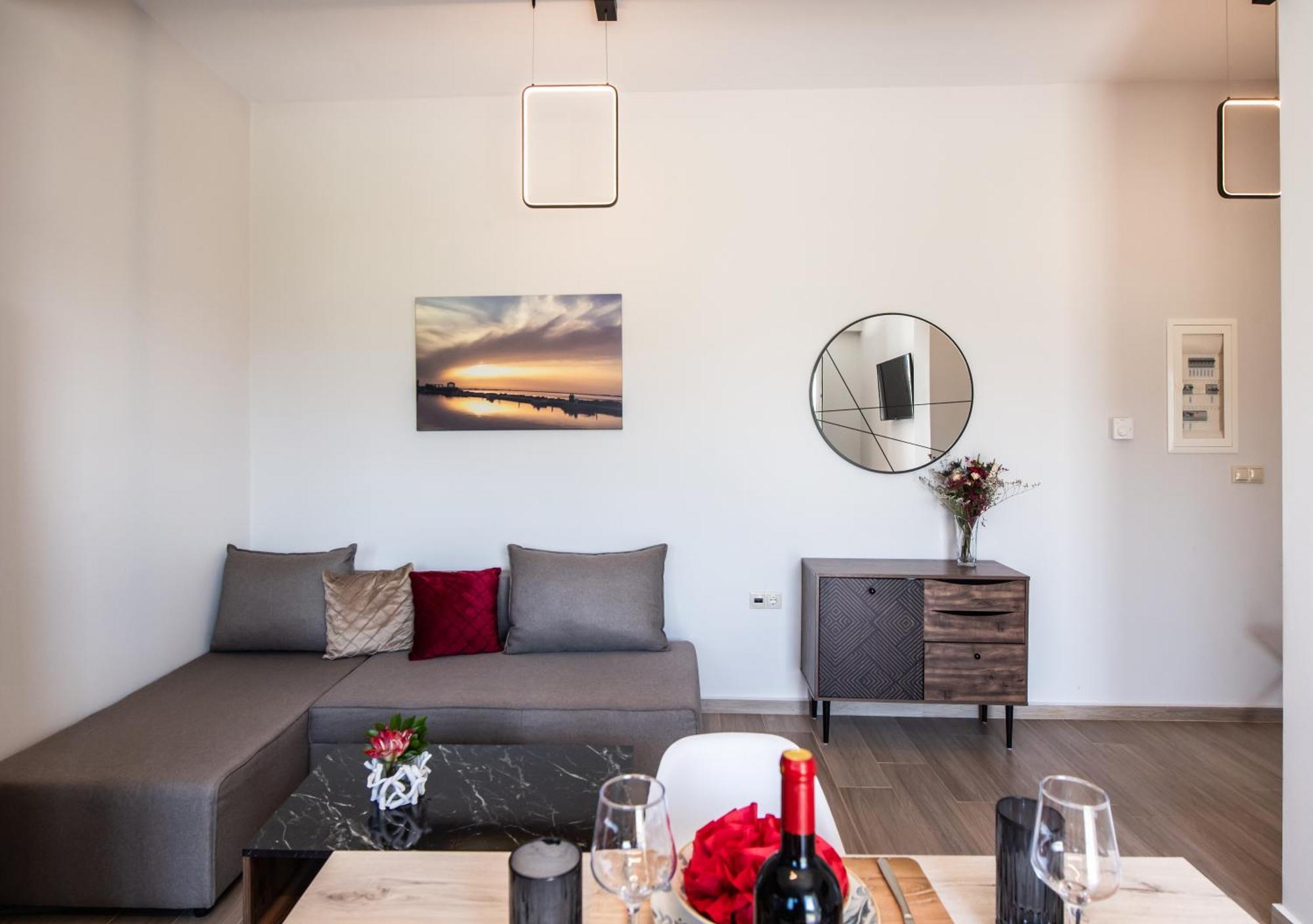 Ruellia Luxury Apartments Kalligoni Екстер'єр фото